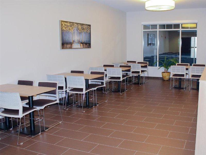 Microtel Inn & Suites By Wyndham - Penn Yan Ngoại thất bức ảnh