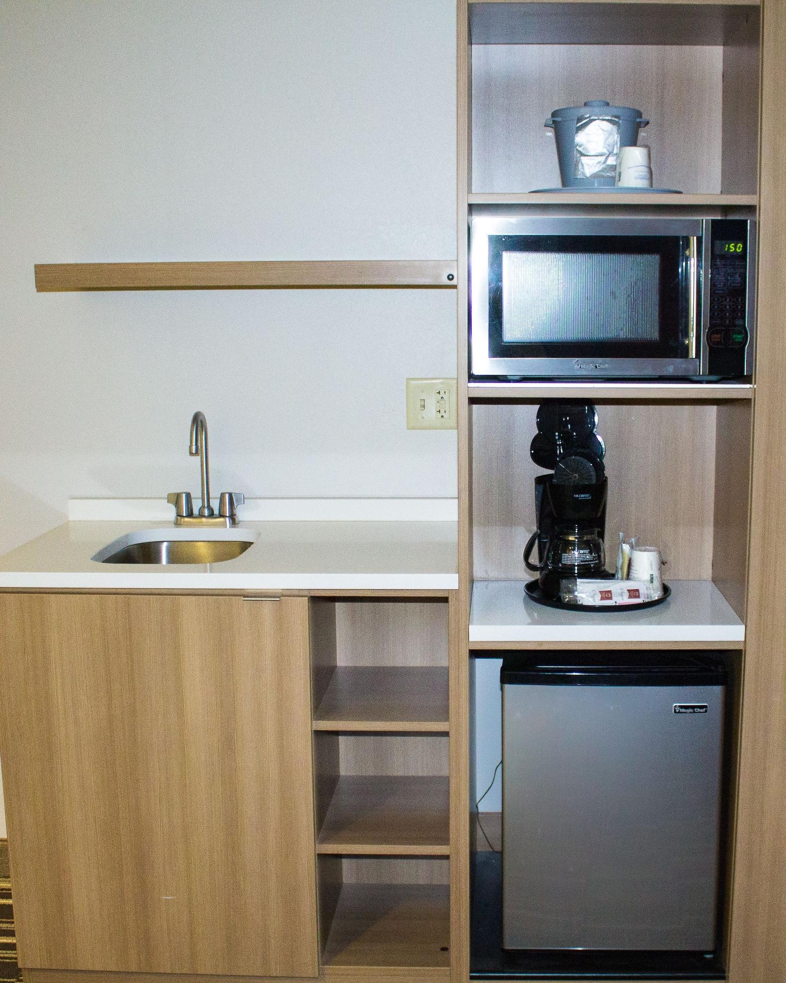 Microtel Inn & Suites By Wyndham - Penn Yan Ngoại thất bức ảnh