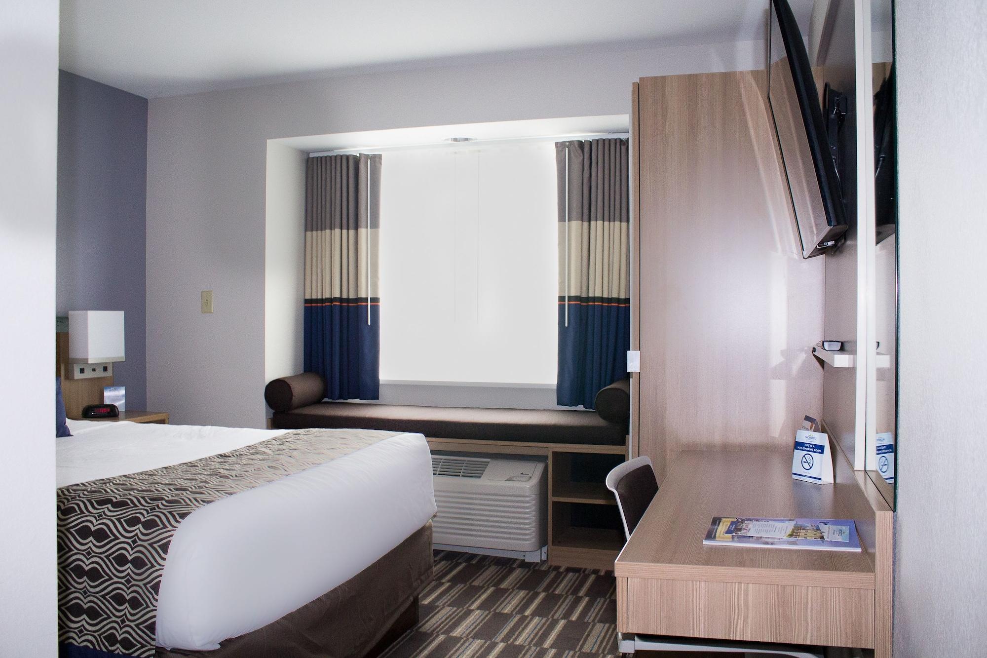 Microtel Inn & Suites By Wyndham - Penn Yan Ngoại thất bức ảnh