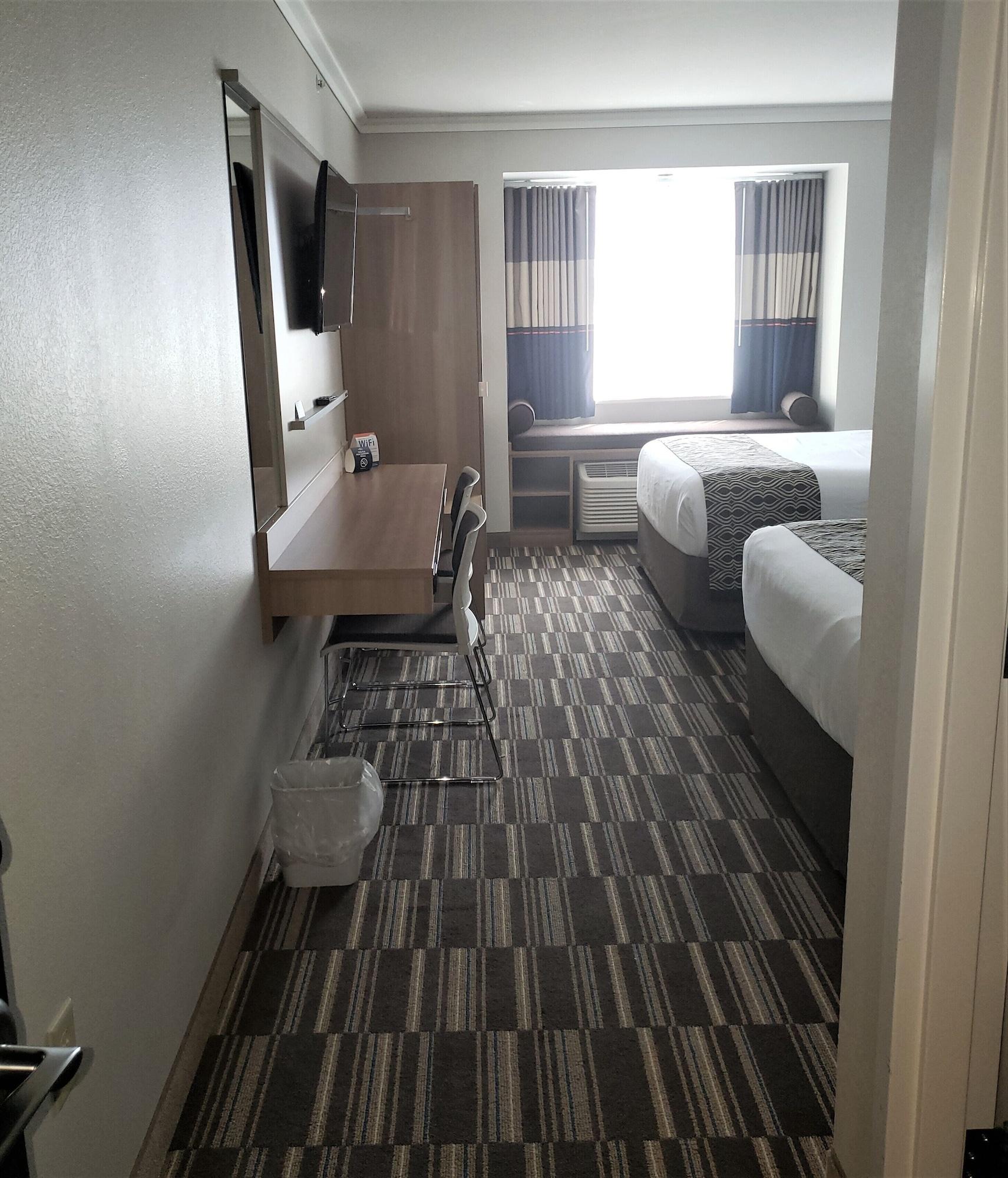 Microtel Inn & Suites By Wyndham - Penn Yan Ngoại thất bức ảnh