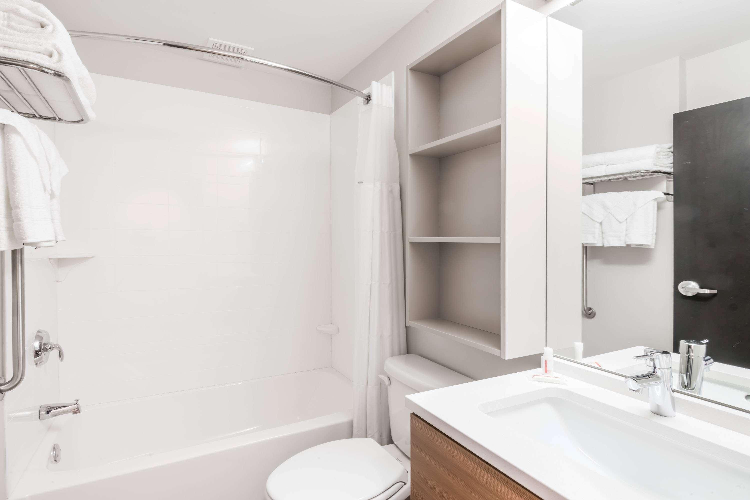 Microtel Inn & Suites By Wyndham - Penn Yan Ngoại thất bức ảnh