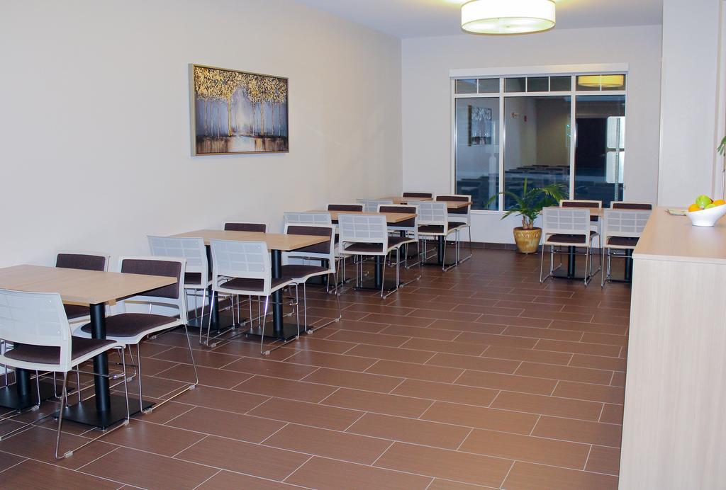 Microtel Inn & Suites By Wyndham - Penn Yan Ngoại thất bức ảnh
