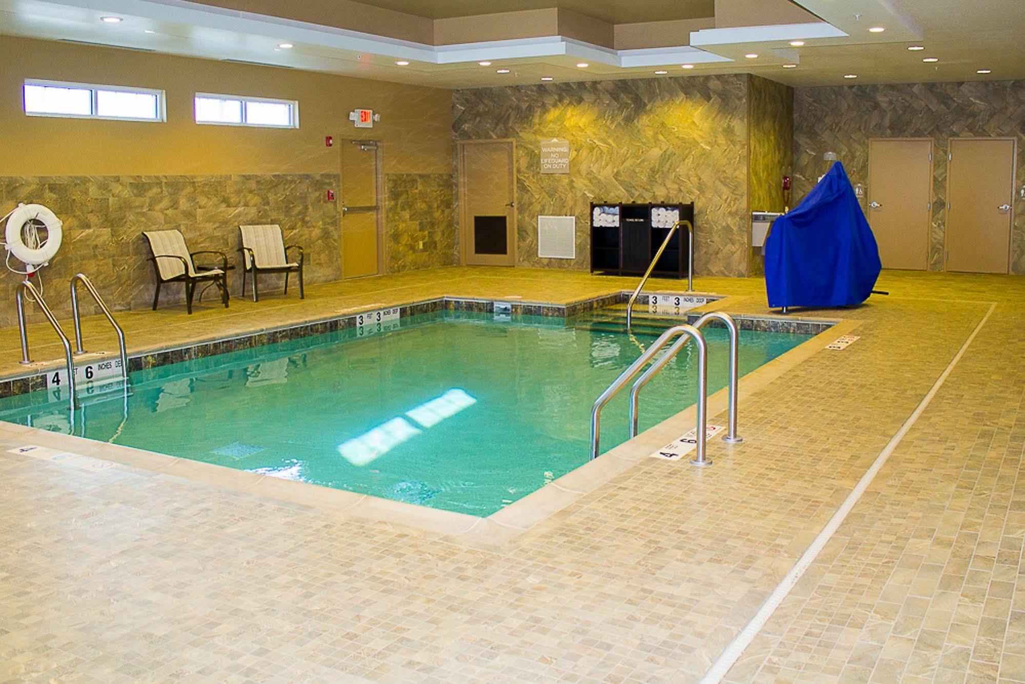 Microtel Inn & Suites By Wyndham - Penn Yan Ngoại thất bức ảnh
